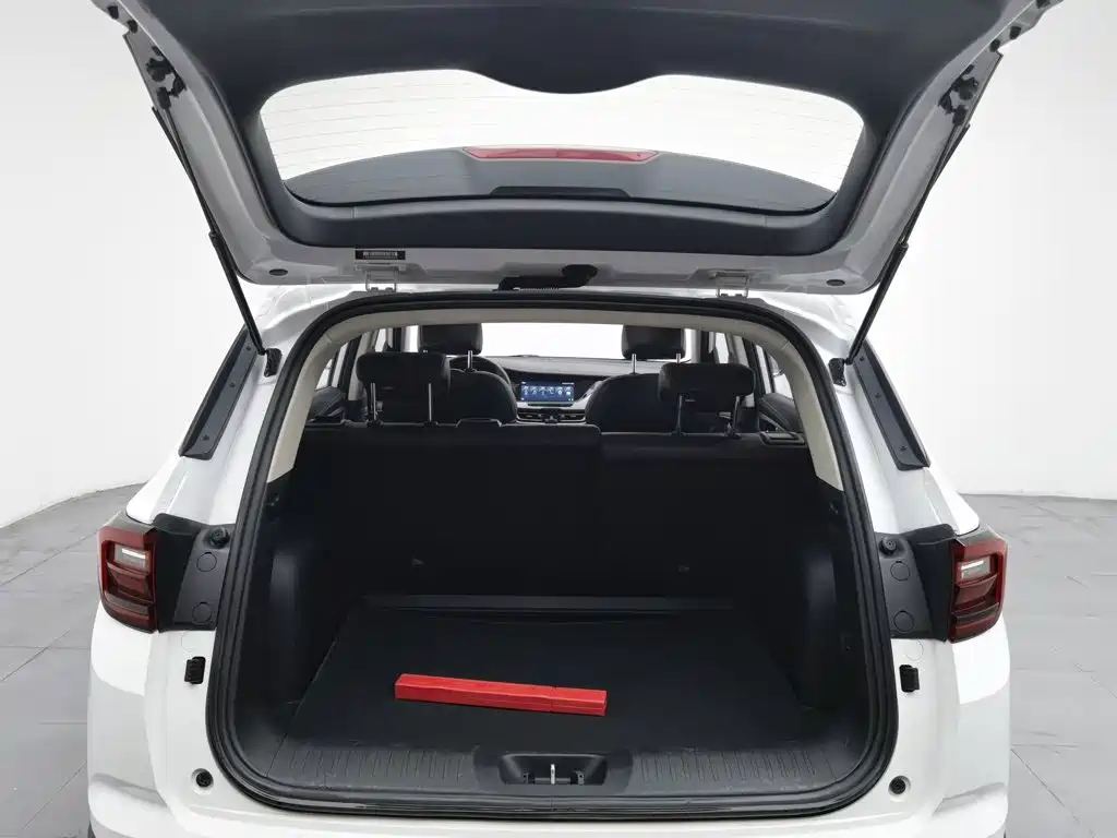 Changan CS35PLUS — миниатюра 16