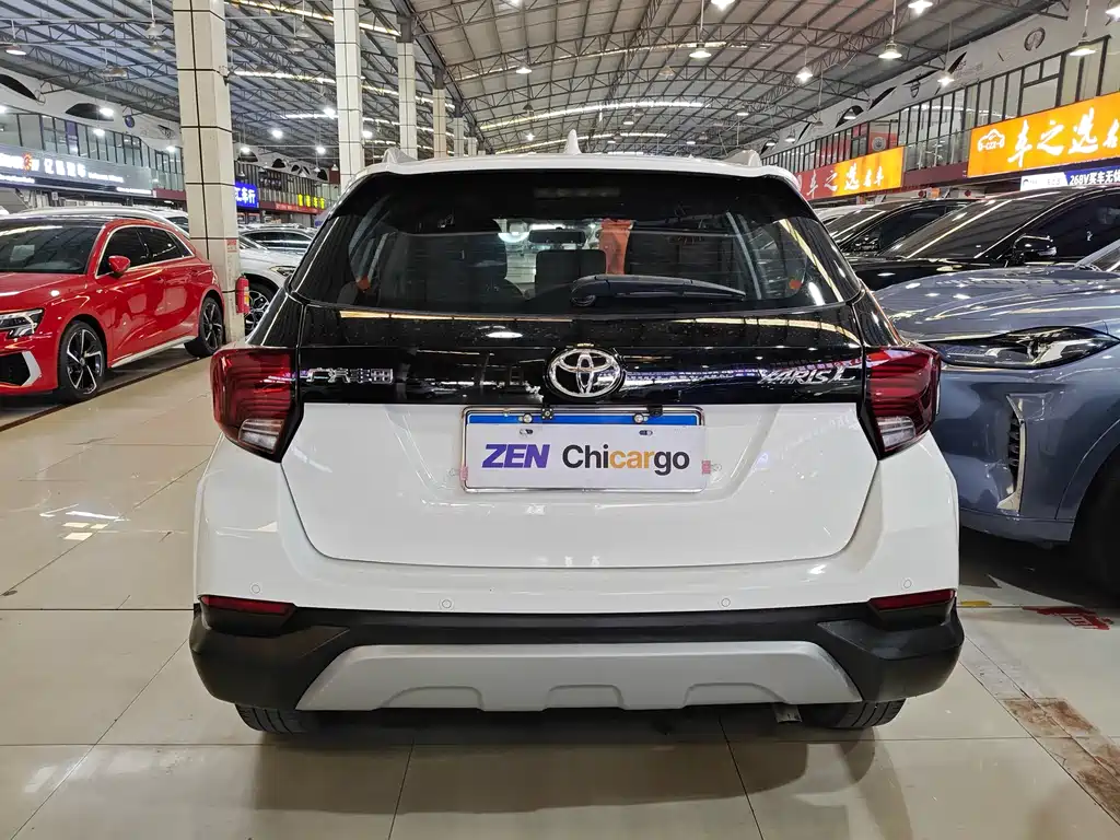 TOYOTA YARIS L ZHIXUAN