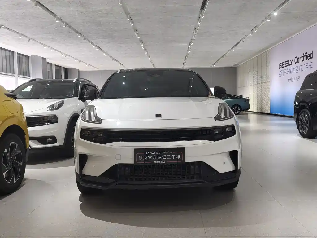 Lynk & Co 06 — миниатюра 20