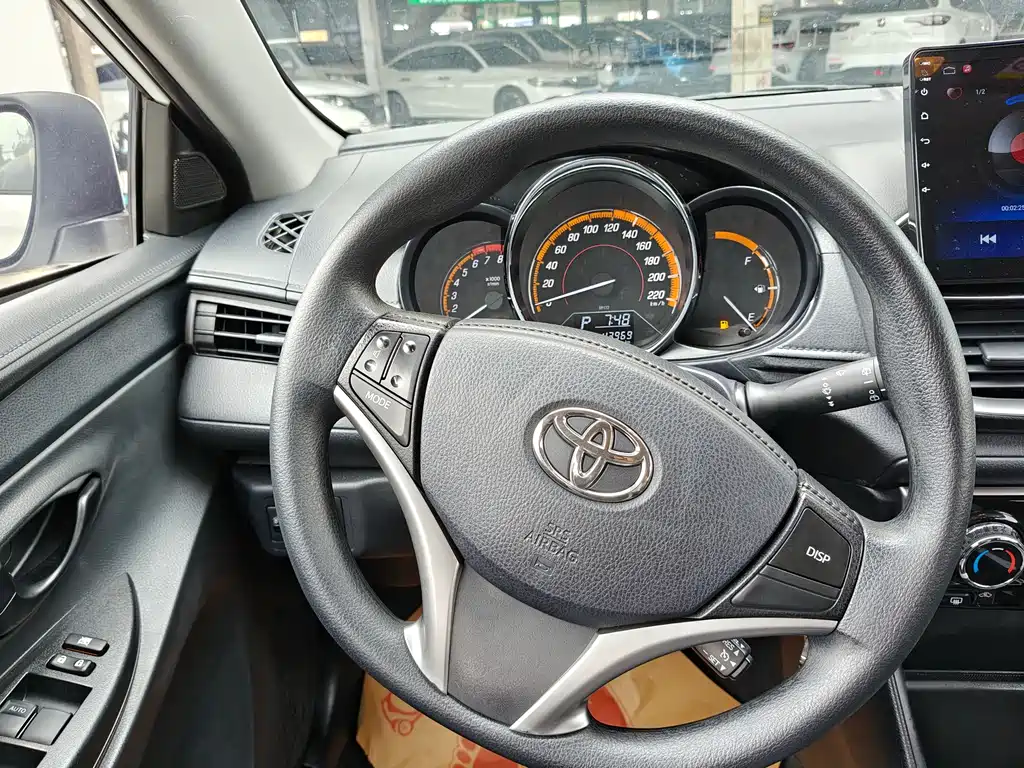 TOYOTA YARIS L ZHIXUAN