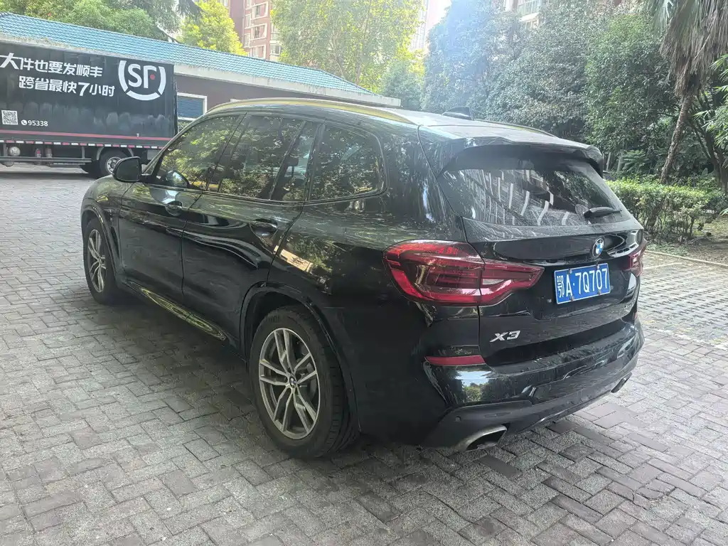 BMW X3 — миниатюра 7