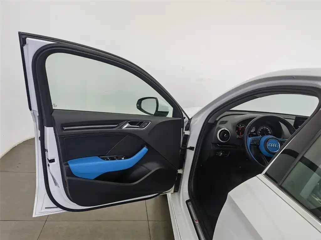 Audi A3 2018 30 Limousine 35 TFSI