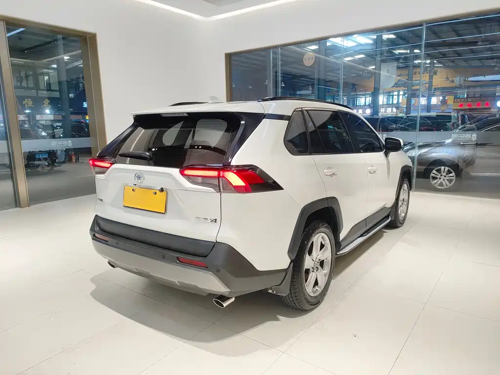 TOYOTA RAV4 RONGFANG