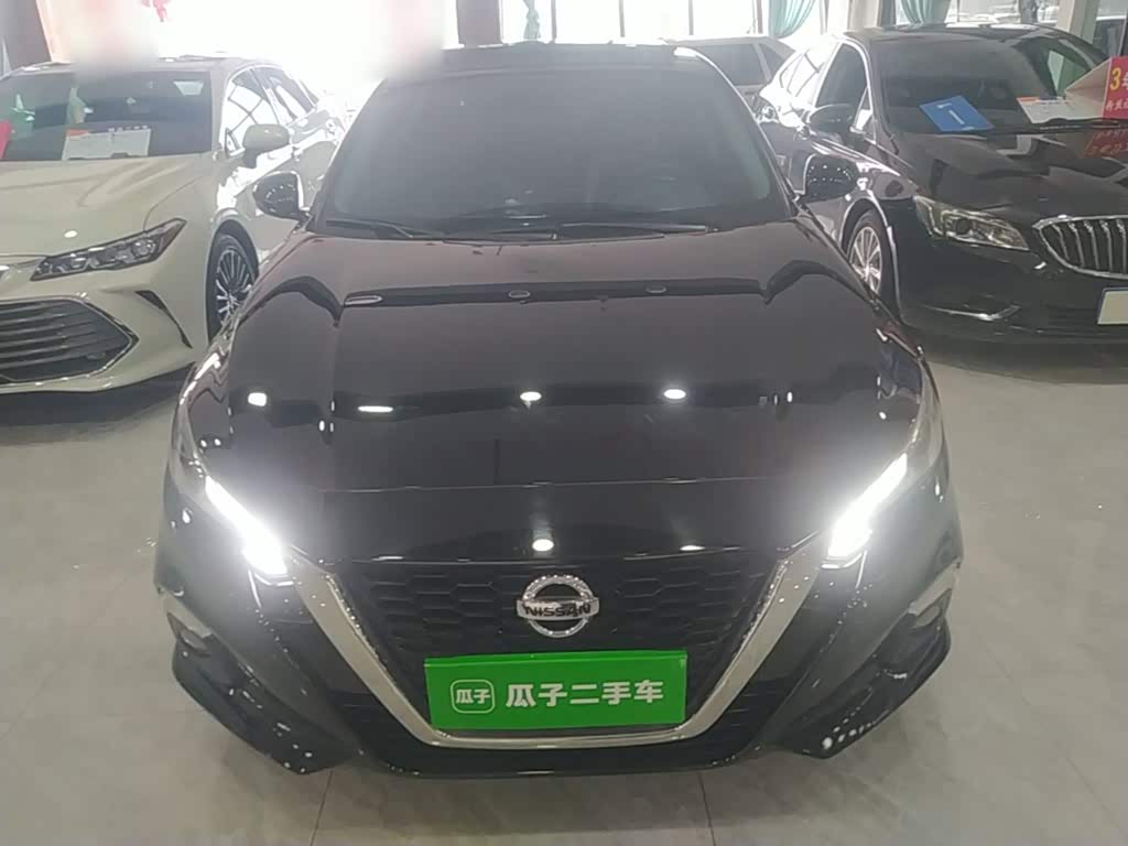 Geely Binyue 2.0 л 2023 г. Чёрный, пробег 38600 км