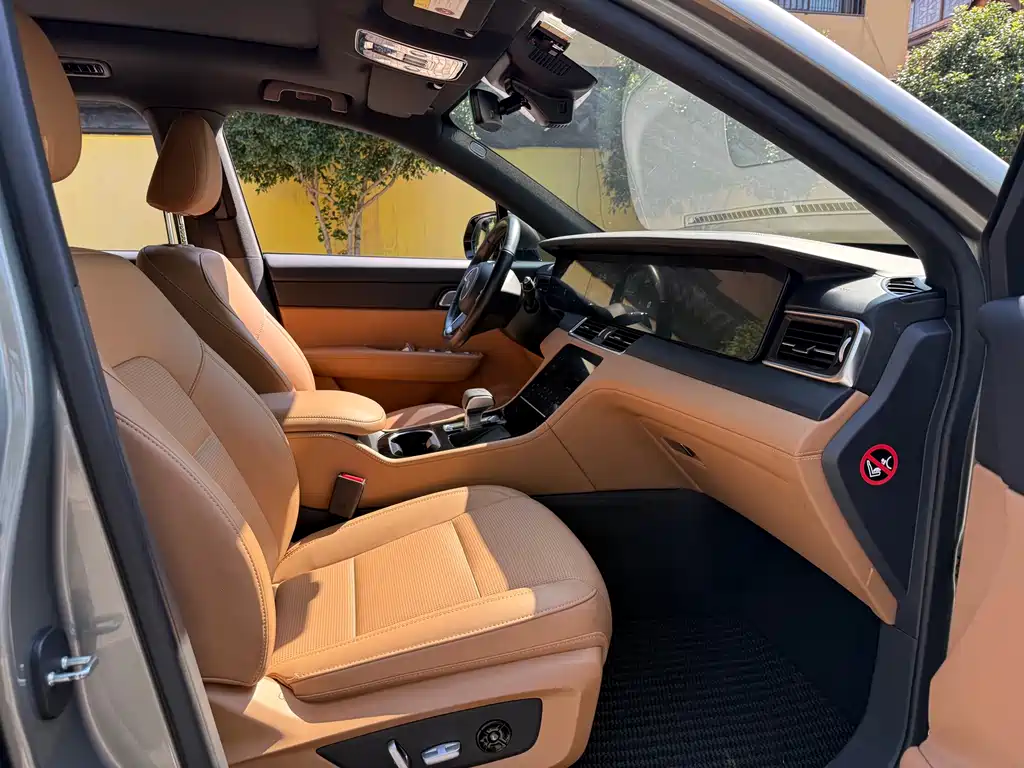 Li Auto Li ONE — миниатюра 12