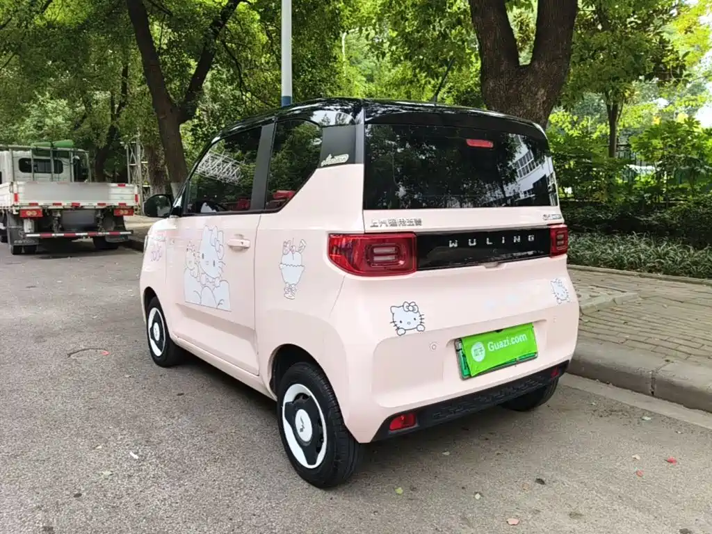 Wuling MINIEV — миниатюра 5