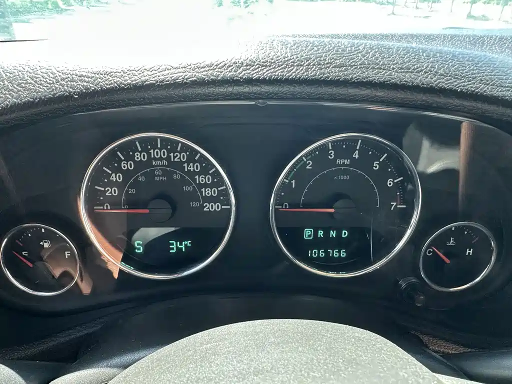 Jeep Wrangler — миниатюра 9