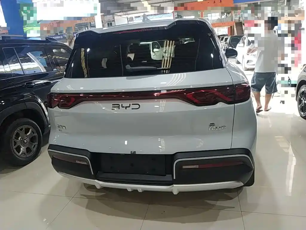 BYD Yuan UP — миниатюра 6