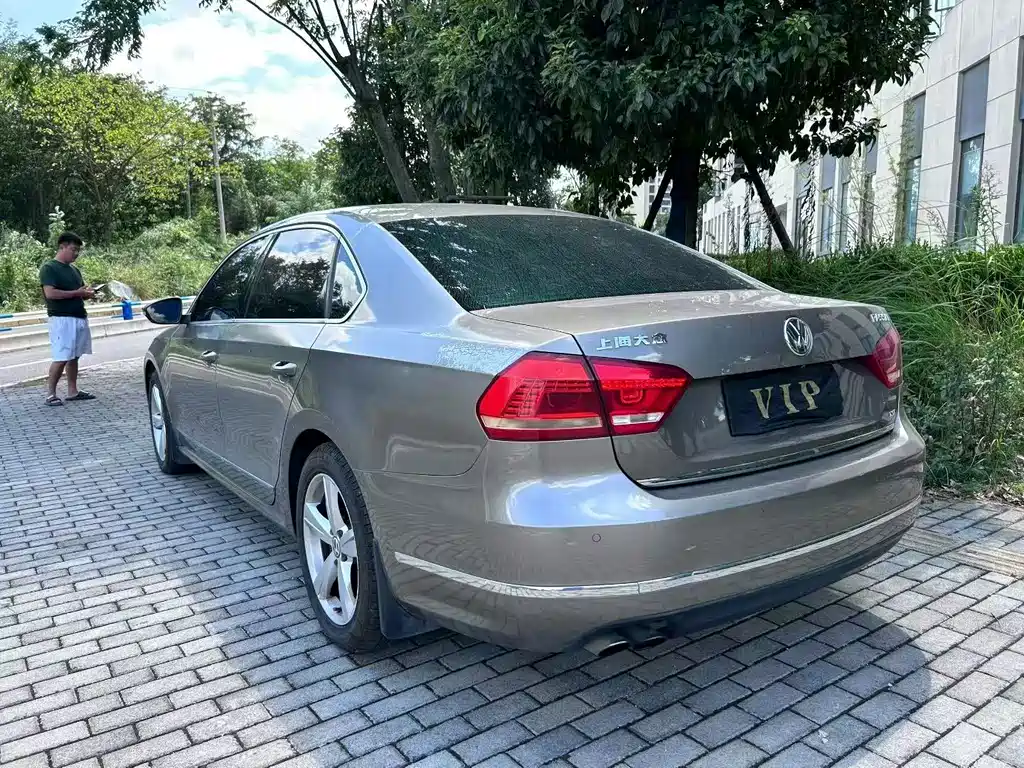 Volkswagen Passat — миниатюра 7