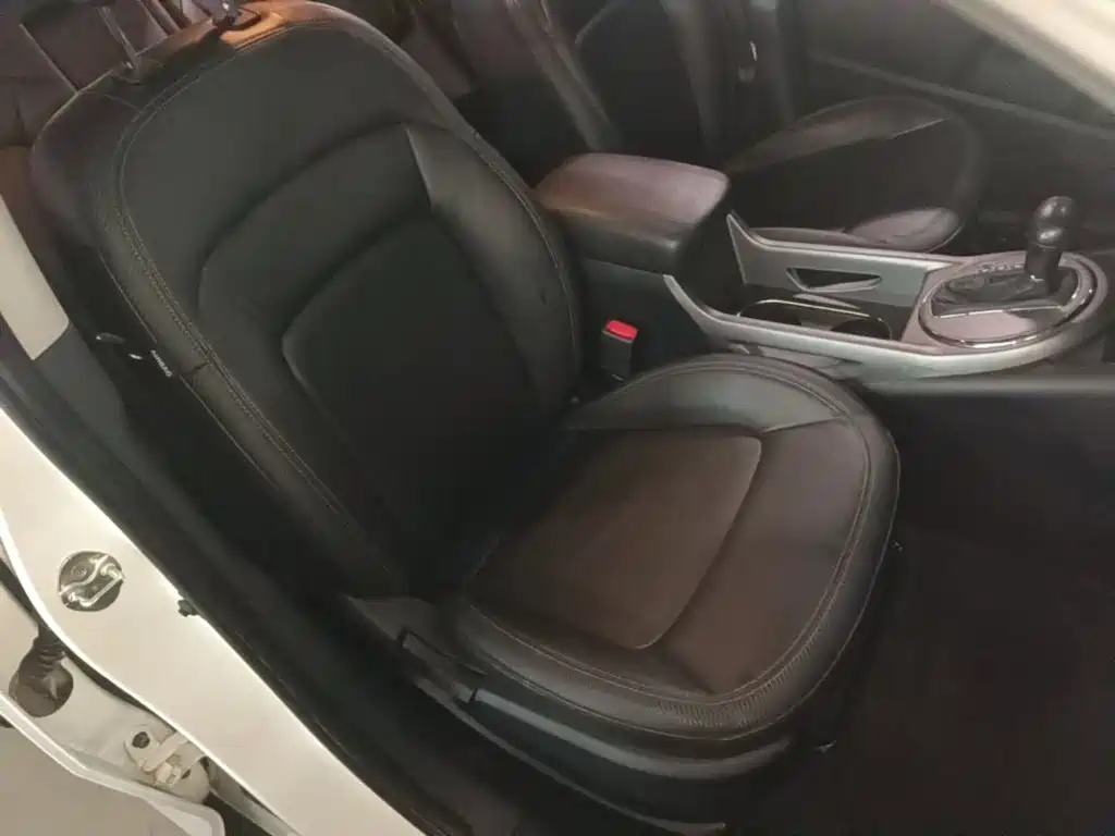 Kia Sportage — миниатюра 25