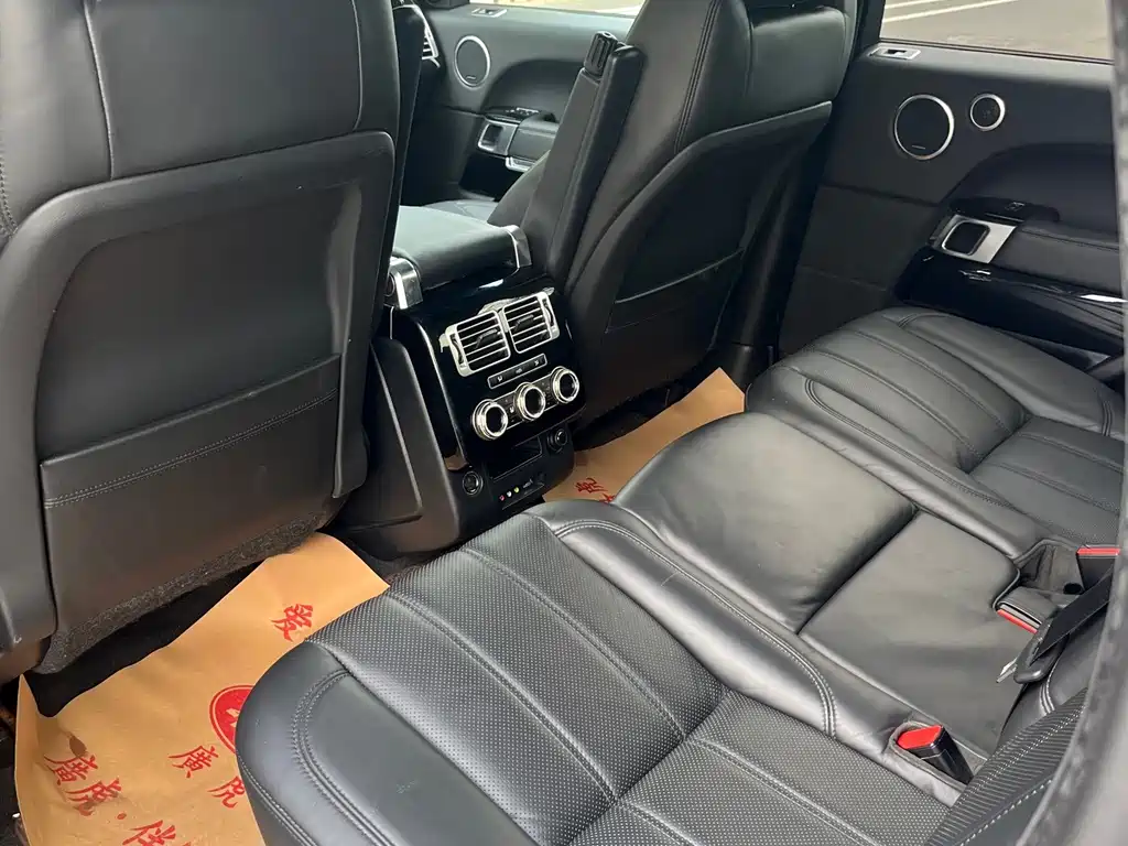 Land Rover Range Rover — миниатюра 12