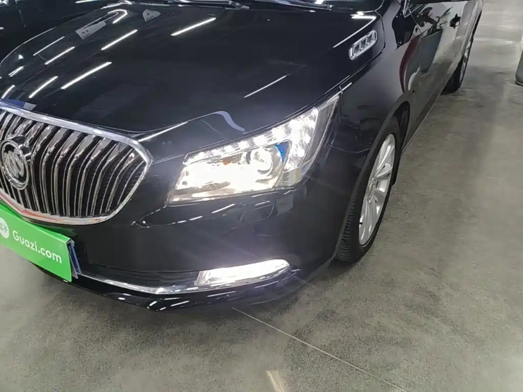 Buick LaCrosse — миниатюра 24