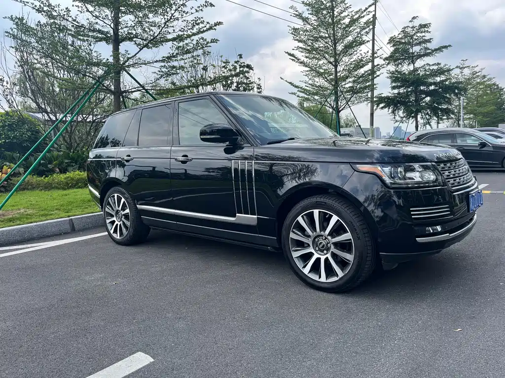 Land Rover Range Rover — миниатюра 7