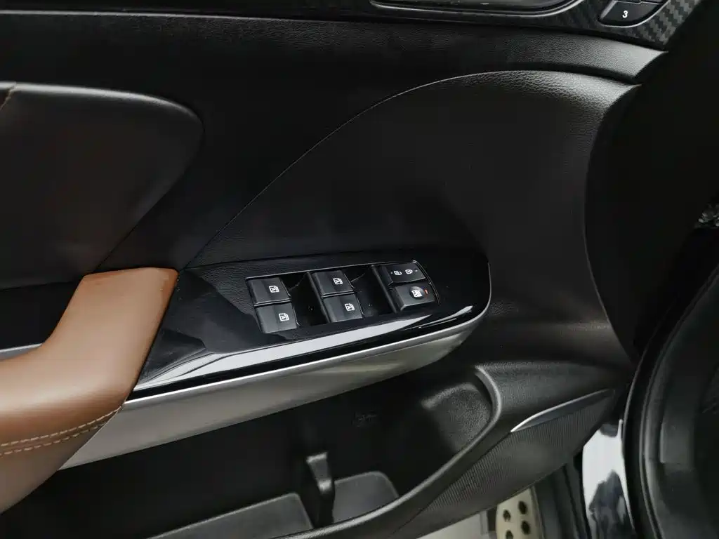 GAC Motor Trumpchi GS7 — миниатюра 9