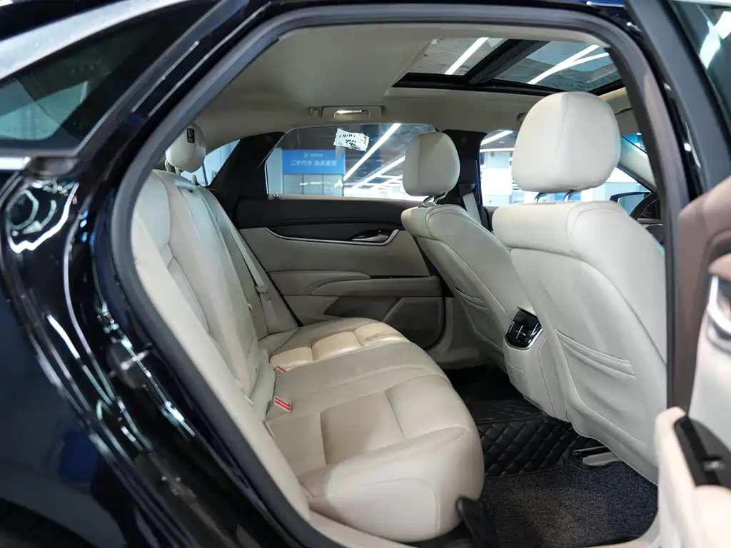 Cadillac XTS — миниатюра 20
