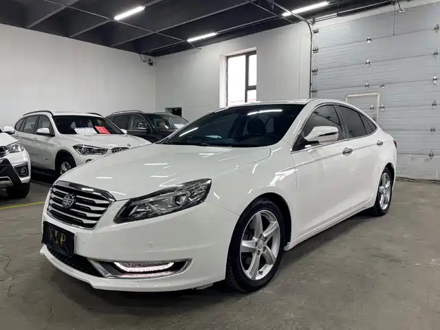 2014 Bestune B70