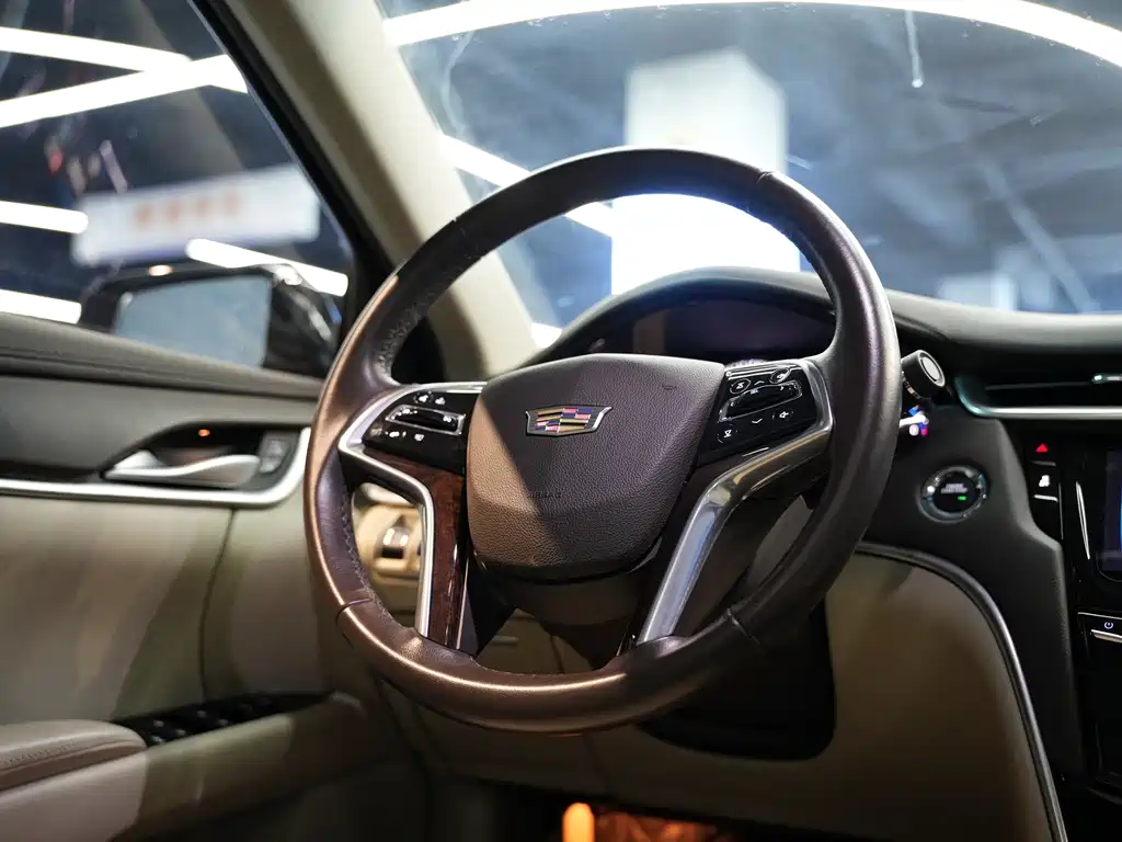 Cadillac XTS — миниатюра 17