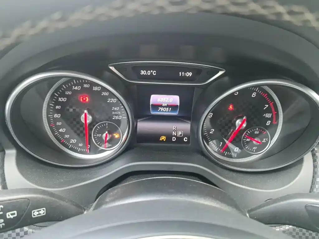 Mercedes-Benz A-Class (Import) — миниатюра 12