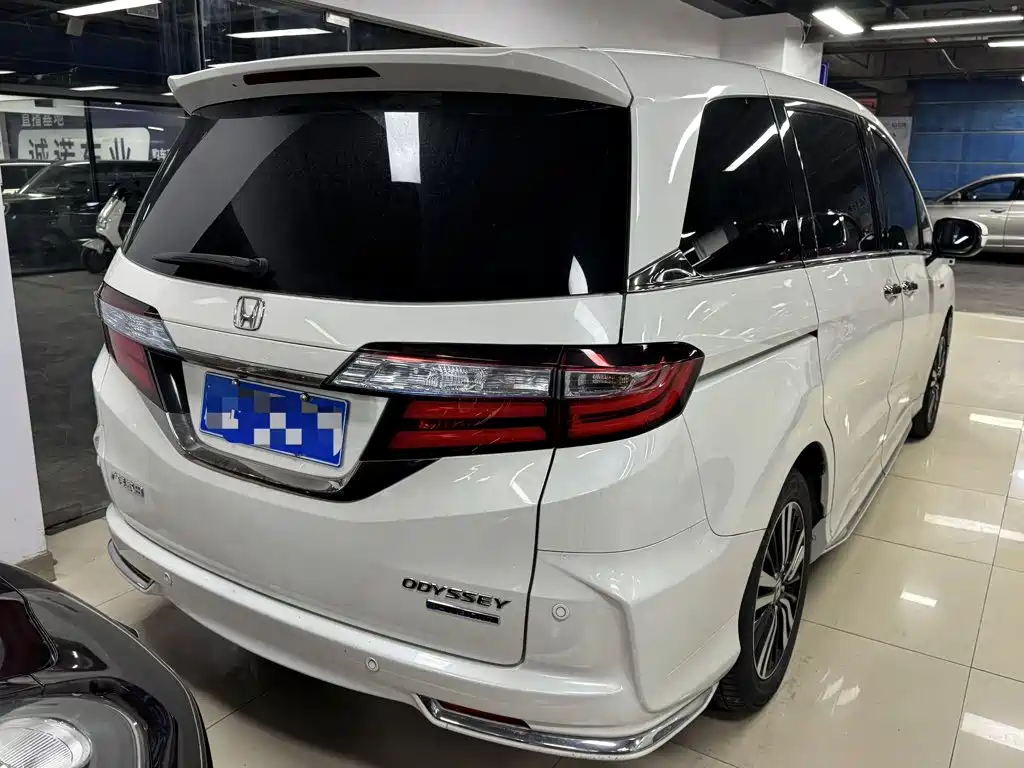 Honda Odyssey — миниатюра 4