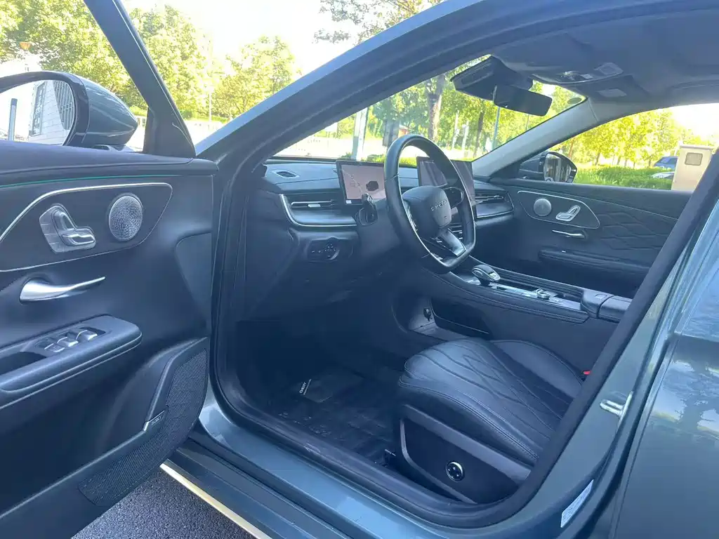 Chery Arrizo 8 PRO — миниатюра 4