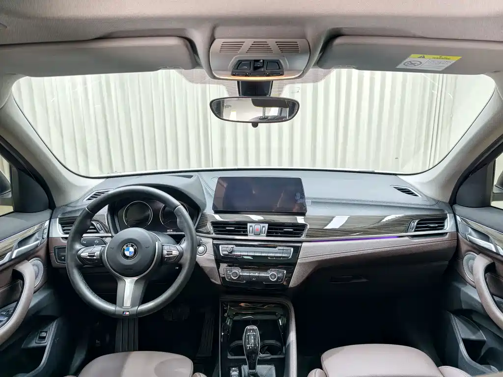 BMW X1 — миниатюра 10