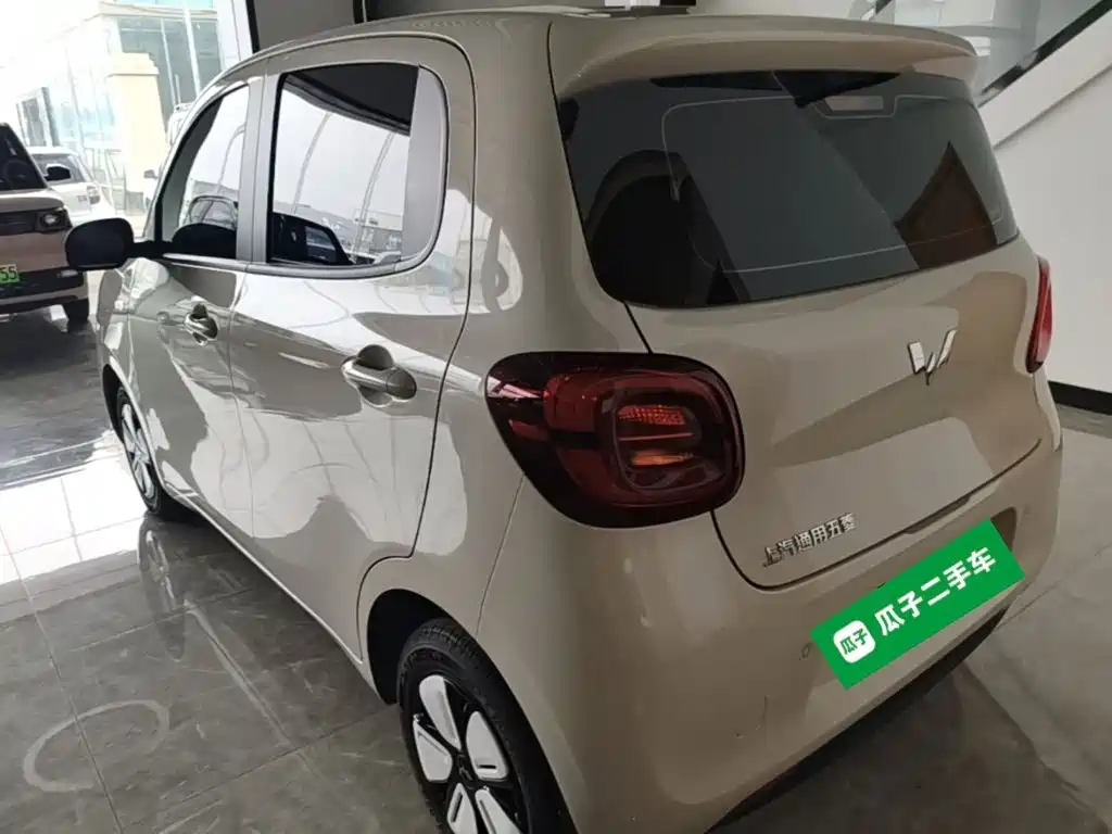 Wuling MINIEV — миниатюра 5