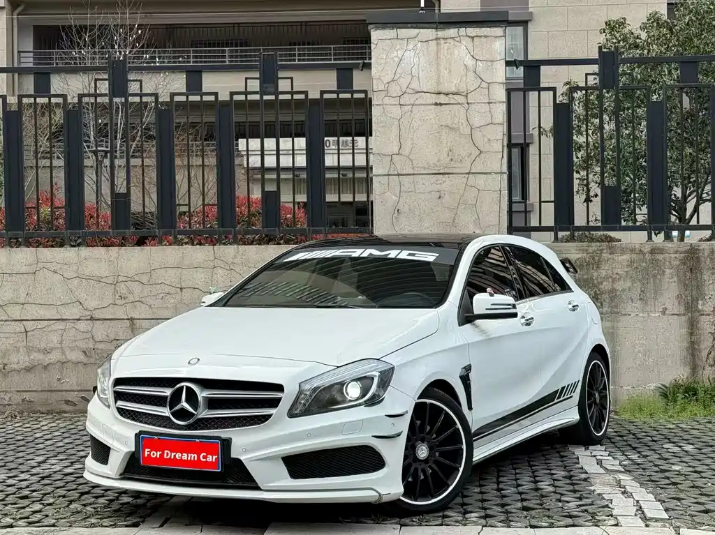 Mercedes-Benz A-Class (Import) 2015