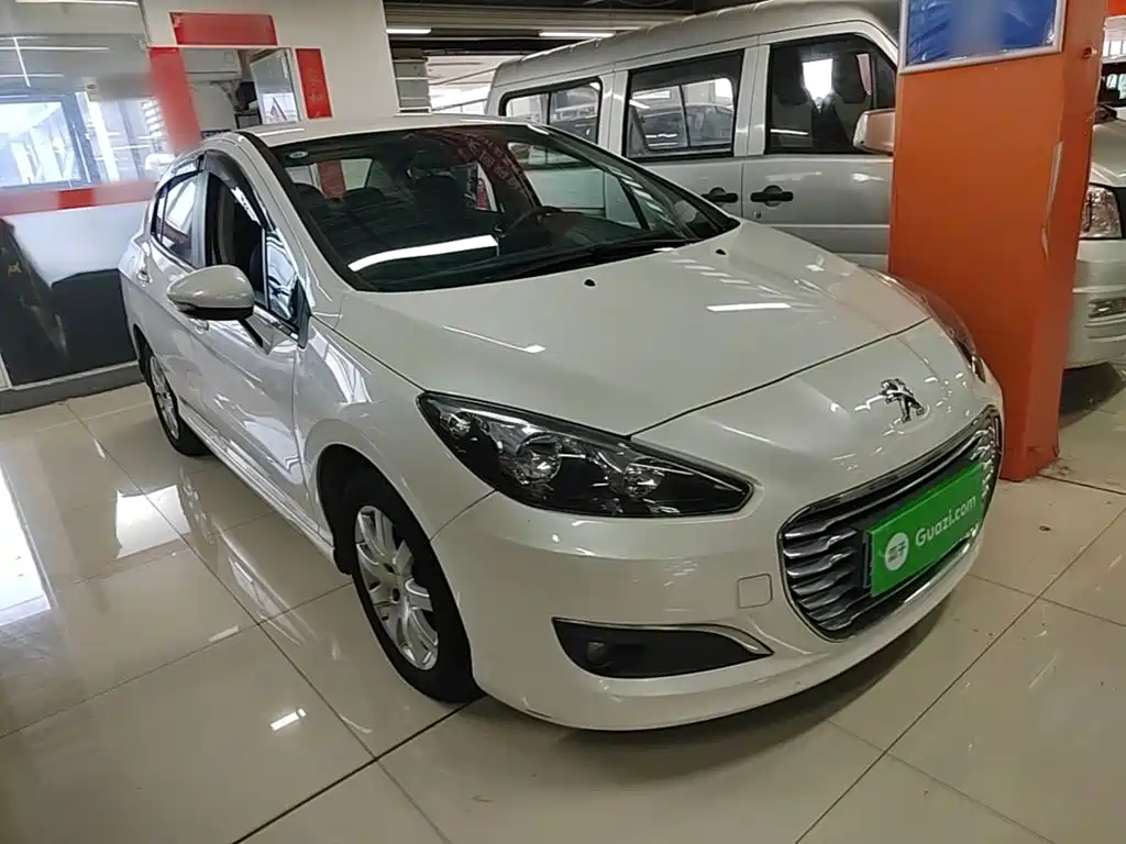 Peugeot 308 — миниатюра 4
