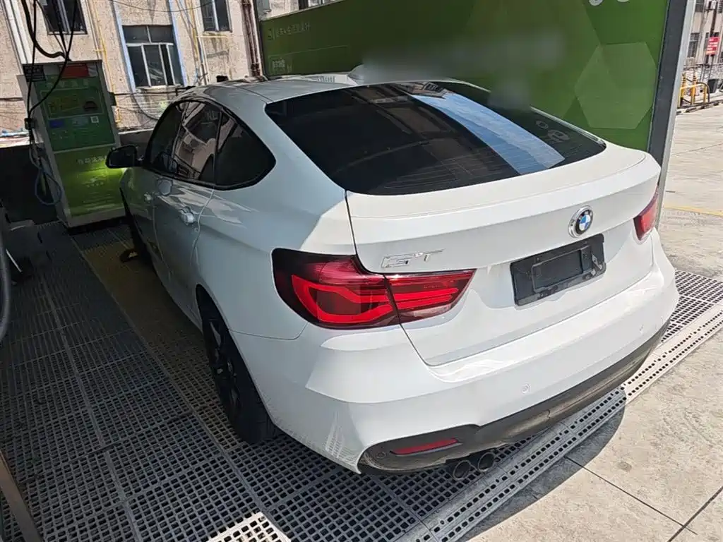 BMW 3 Series GT 3 GT 2020 320i M Sport