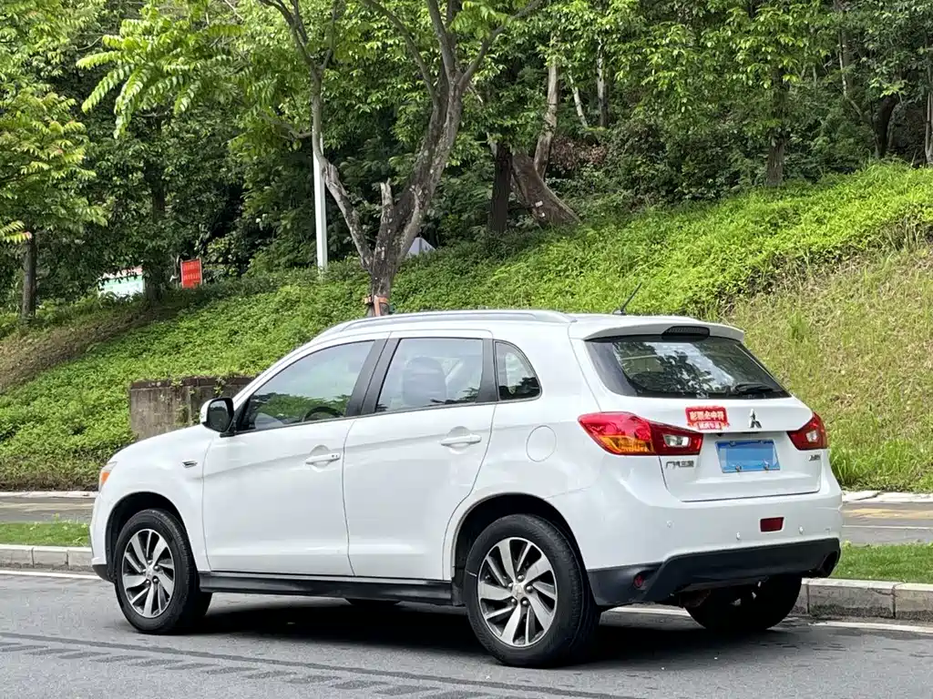Mitsubishi ASX — миниатюра 9