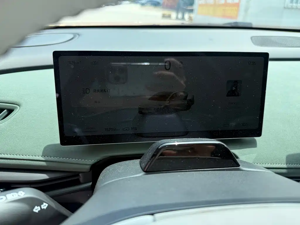 Nissan N7 - фото 7