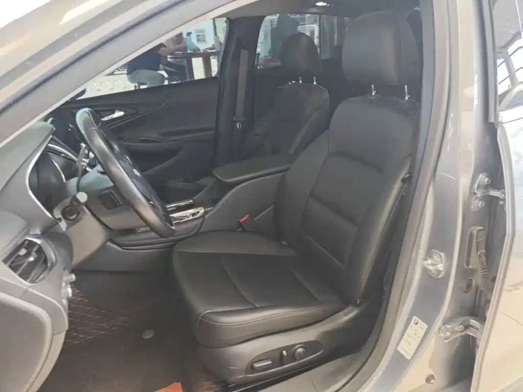 Chevrolet Malibu XL — миниатюра 15