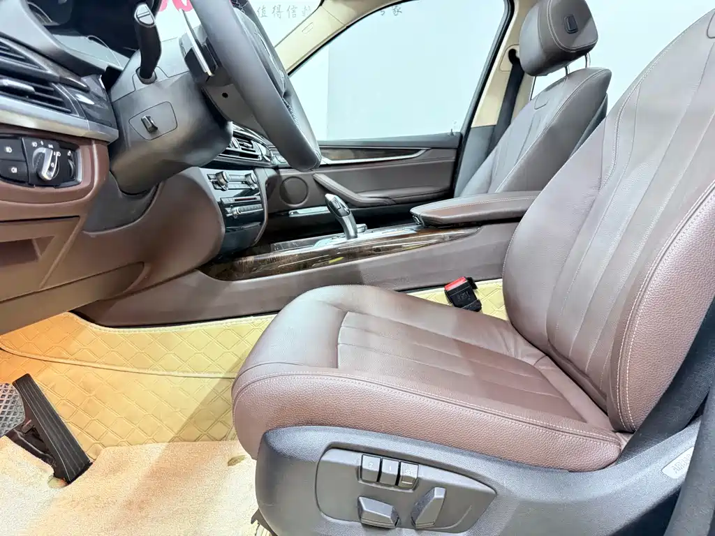 BMW X5 (Import) — миниатюра 23