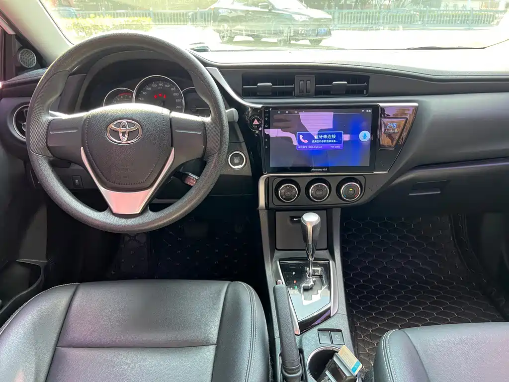 Toyota Corolla — миниатюра 11