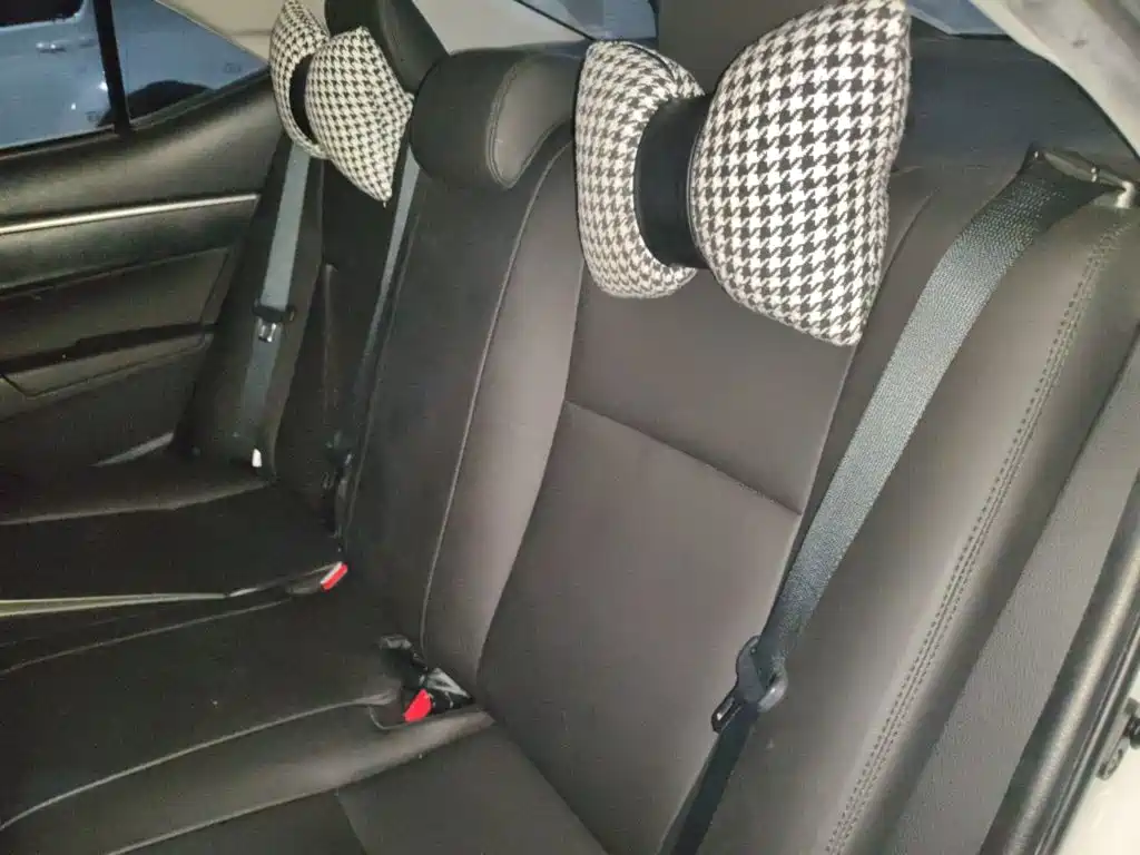 Toyota Corolla — миниатюра 13