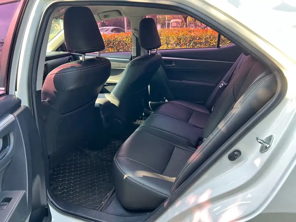 Toyota Corolla — миниатюра 15