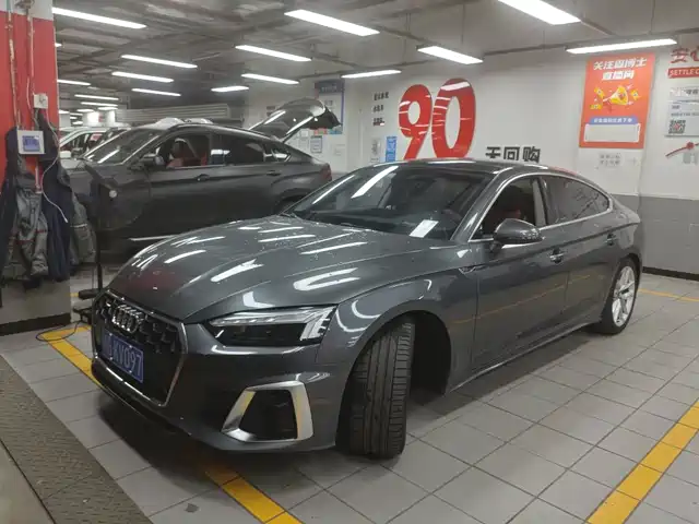 Audi A5