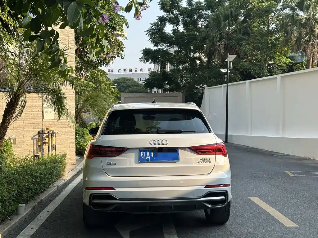 Audi Q3 — миниатюра 6