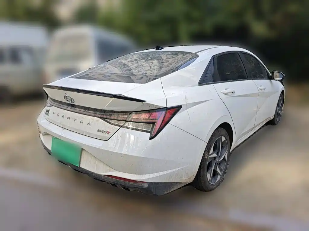 Hyundai Elantra — миниатюра 4