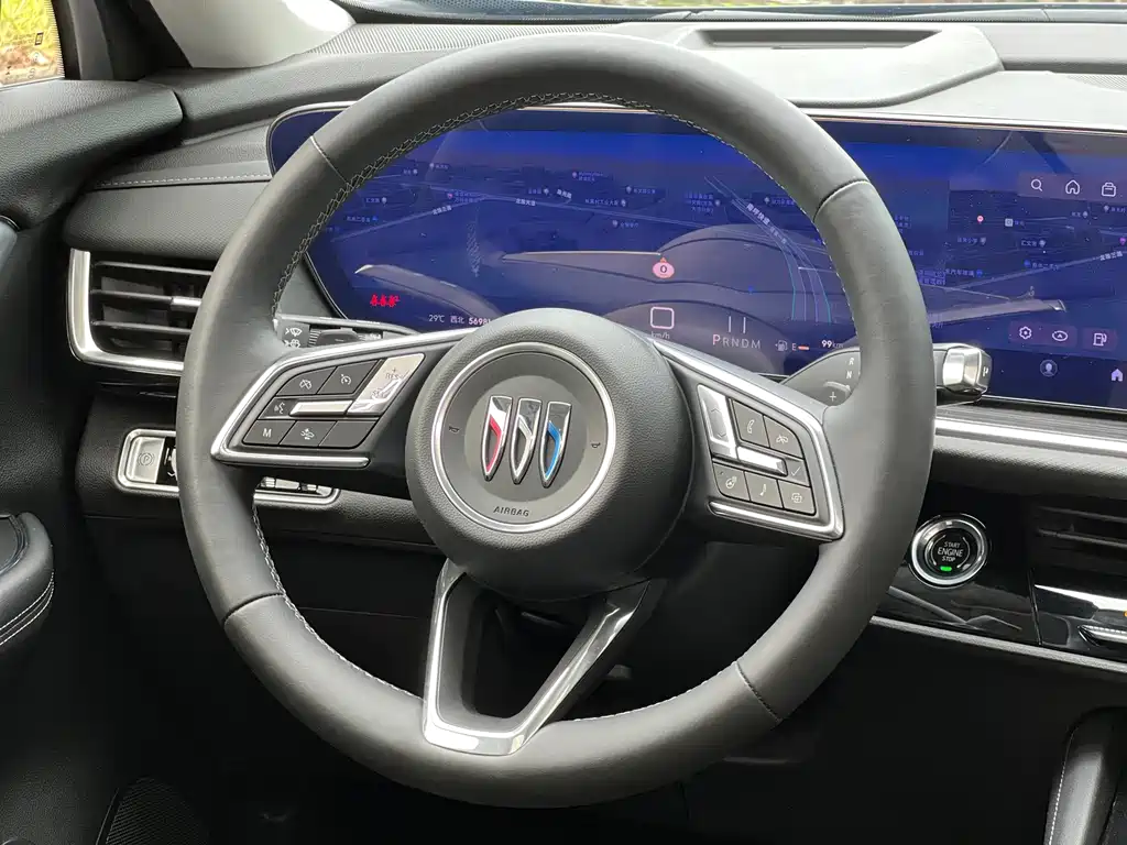 Buick Envision Plus — миниатюра 5