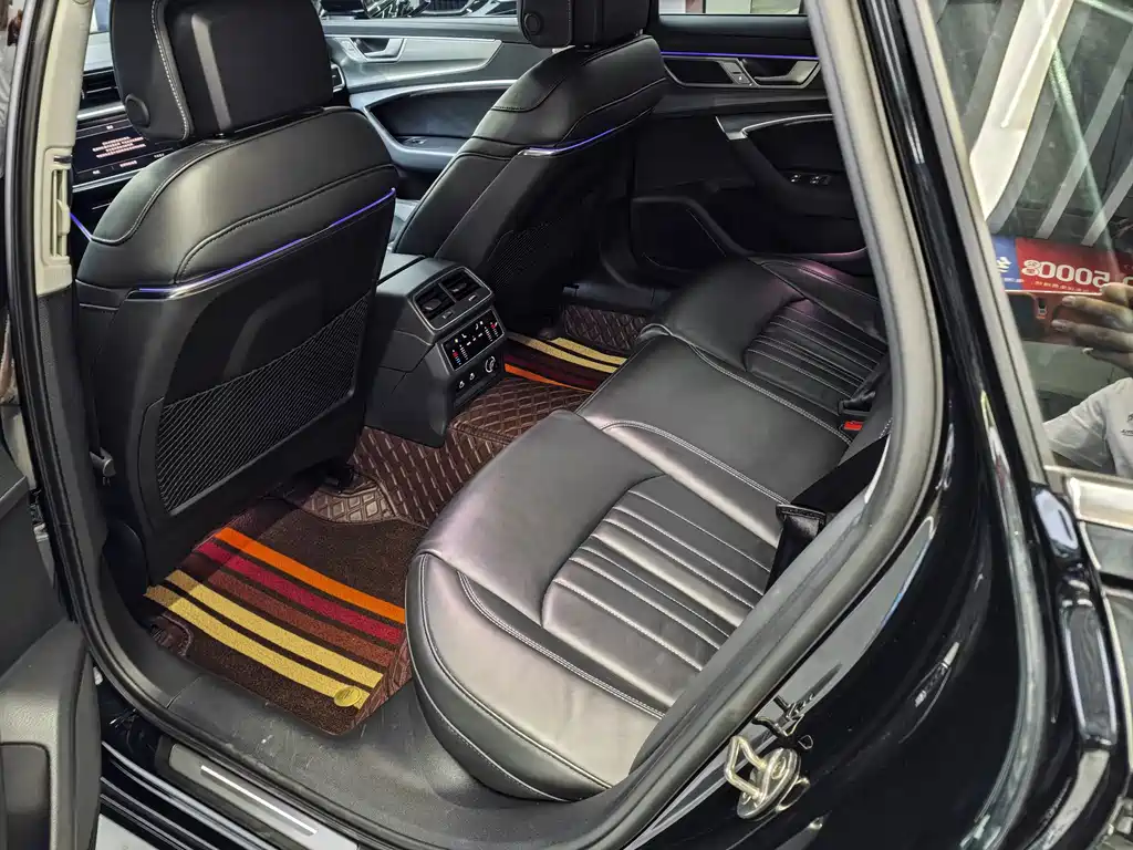 Audi A6L — миниатюра 15