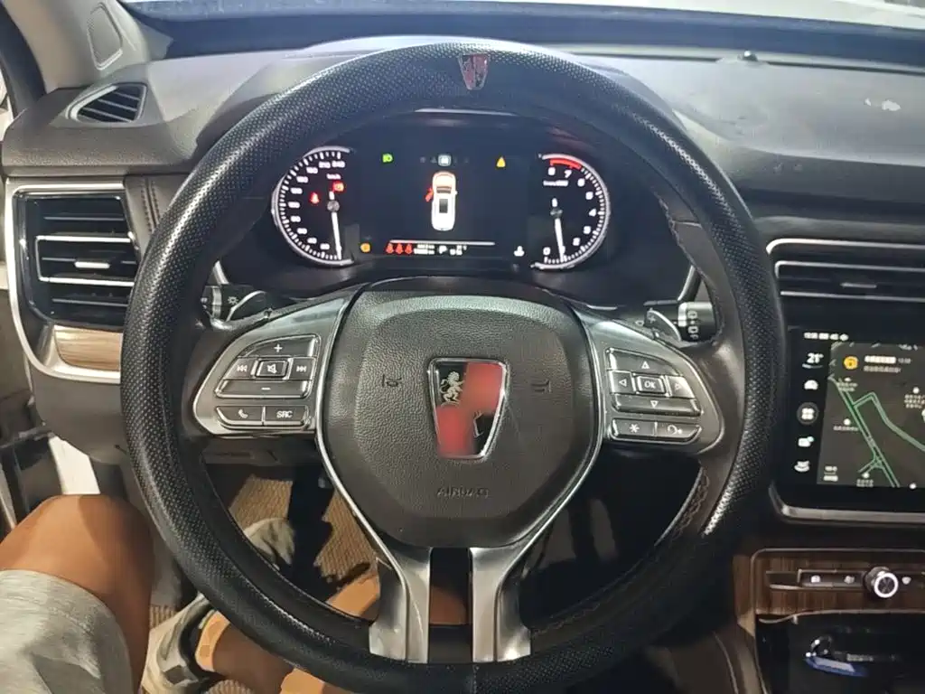 Roewe RX8 — миниатюра 11