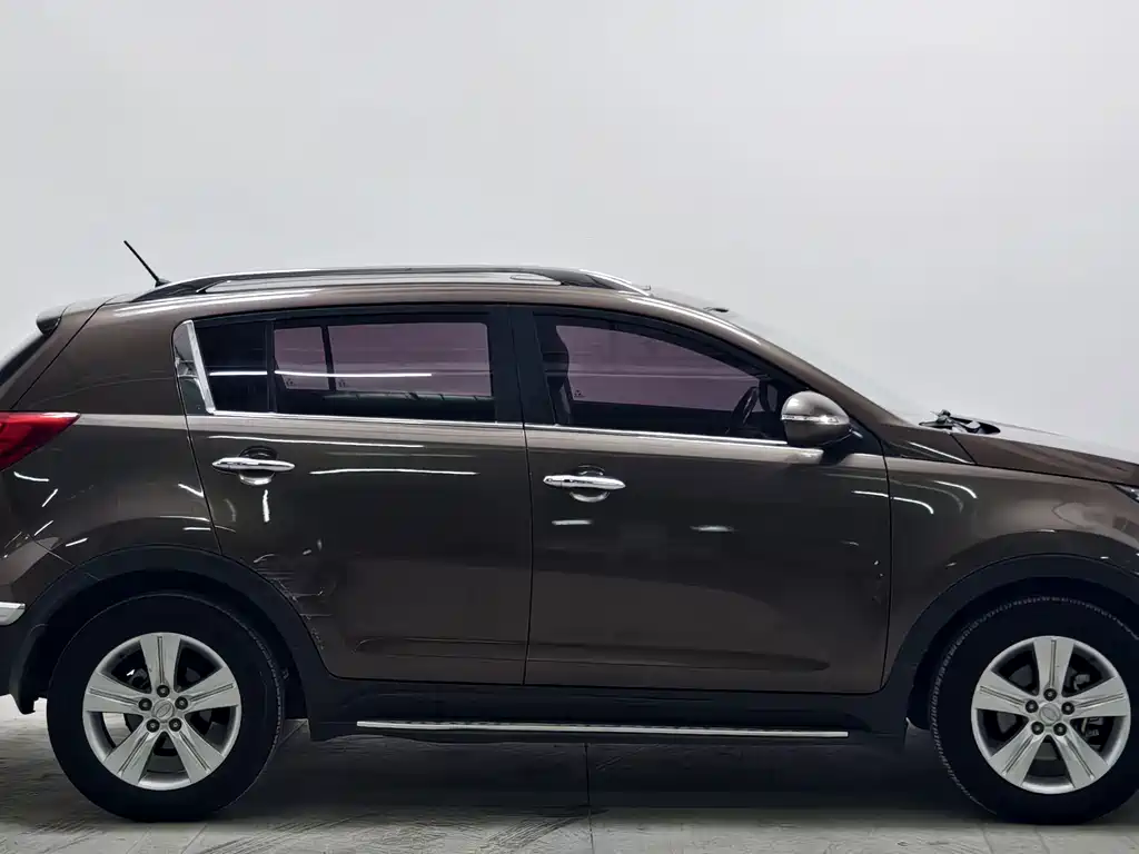 Kia Sportage — миниатюра 8