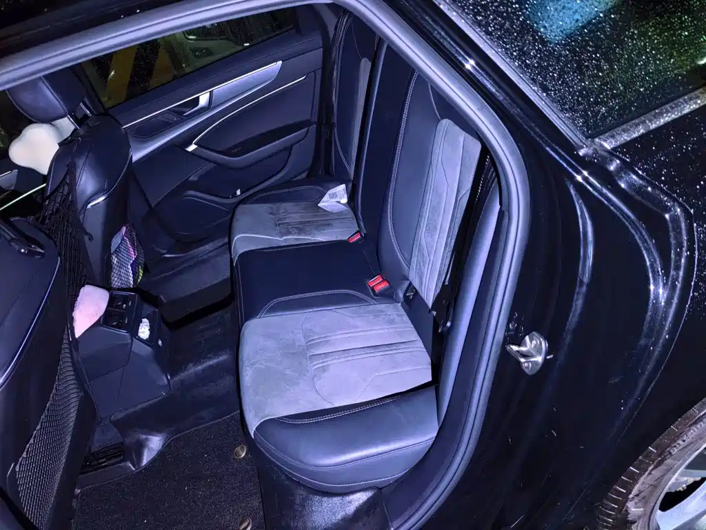 Audi A6L — миниатюра 15