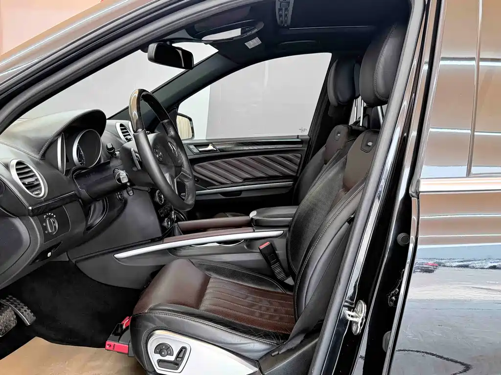 Mercedes-Benz GL 2011 GL 450 Luxury Grand Edition