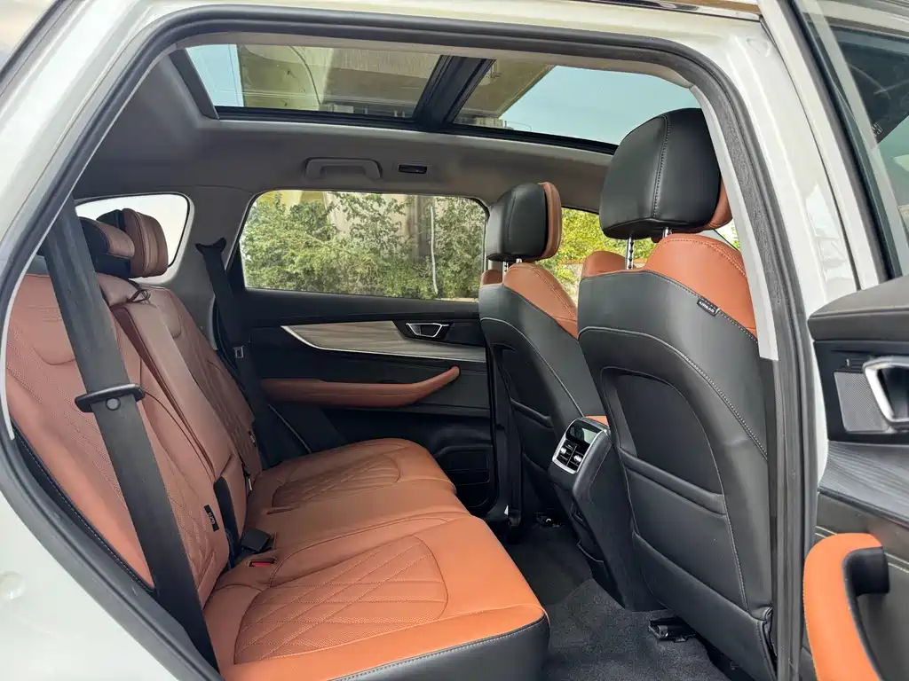 Chery Tiggo 8 PLUS — миниатюра 11
