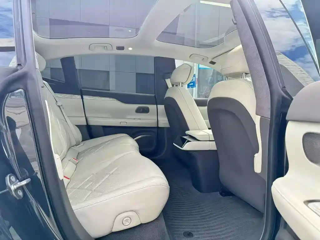 NIO ET7 — миниатюра 6