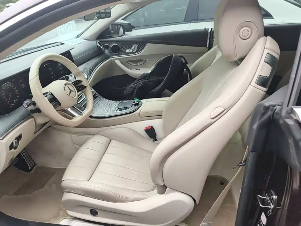 Mercedes-Benz E-Class (Import) — миниатюра 20