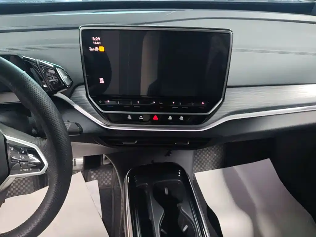 Volkswagen ID.4 Crozz — миниатюра 13