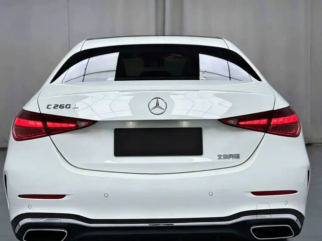Mercedes-Benz C-Class — миниатюра 12